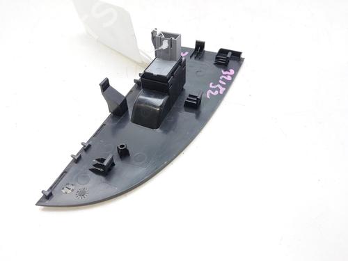 Right front window switch SEAT LEON (1P1) 1.6 TDI | BP15123516I26 