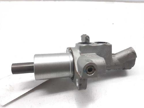 Brake master cylinder MERCEDES-BENZ C-CLASS (W204) C 320 CDI (204.022) | BP6896135M77 