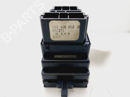 Headlight switch PEUGEOT 306 Hatchback (7A, 7C, N3, N5) 1.9 D | BP29908814I24
