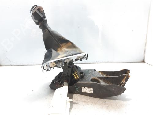 Gear lever RENAULT KADJAR (HA_, HL_) 1.6 dCi 130 4x4 (HLA4) | BP9191911M90 