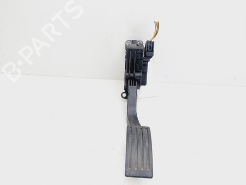 Used Pedal VOLVO C30 (533) D3 (150 hp) 24036073