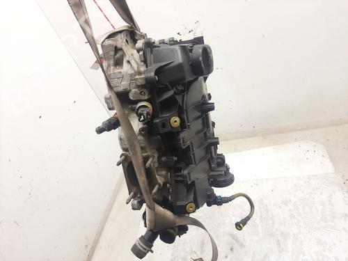 Used Cylinder head CITROËN C4 CACTUS 1.2 VTi 82 (82 hp) 32758438