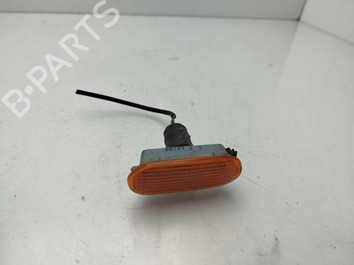 Højre side indikator VW PASSAT B5 (3B2) [1996-2001]  32134494