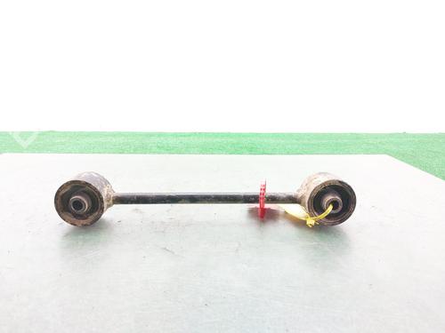 Right rear suspension arm KIA SORENTO I (JC) 2.5 CRDi 4WD | BP17719368M15 