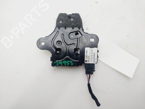 tailgate-lock-opel-insignia-a-g09-2008-2009-2010-2011-2012-2013-2014-2015-2016-2017-30204358 main image