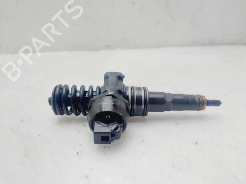Used Injector SKODA SUPERB I (3U4) 1.9 TDI (130 hp) 25873791