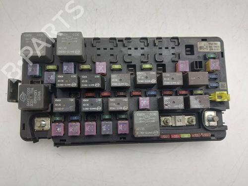 Used Fuse box Fuse box 39236639 39236639
