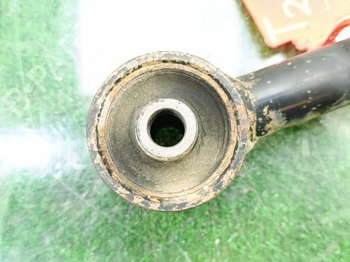 Right rear suspension arm KIA SORENTO I (JC)  | BP29392618M15 