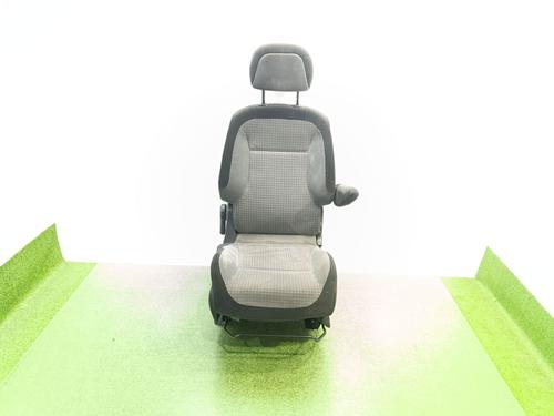 Siège avant droit CITROËN BERLINGO MULTISPACE (B9) 1.6 HDi 110 (109 hp) 32360597