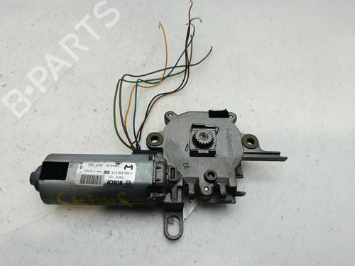 Schiebedachmotor für Schiebedachmotor MERCEDES-BENZ CLK (C209) CLK 270 CDI (209.316) (170 hp) 34380666 34380666