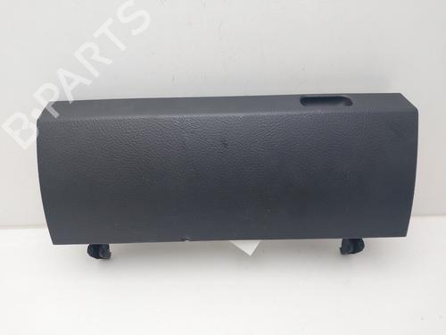 Vano posta oggetti Vano posta oggetti TOYOTA COROLLA Verso (ZER_, ZZE12_, R1_) 2.2 D-4D (AUR10_, AUR10R) (136 hp) 34274277 34274277