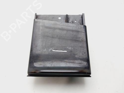 Used Ashtray VW GOLF IV (1J1) [1997-2008]  31352452