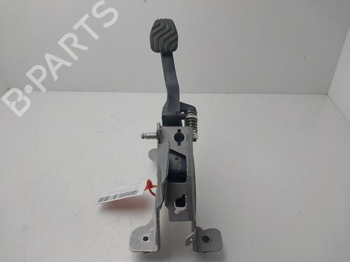 Kløtsj RENAULT KANGOO III MPV [2021-2026]  32018122