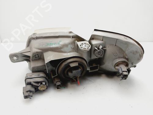 Right headlight HYUNDAI ACCENT II (LC) 1.5 | BP29456438C29 
