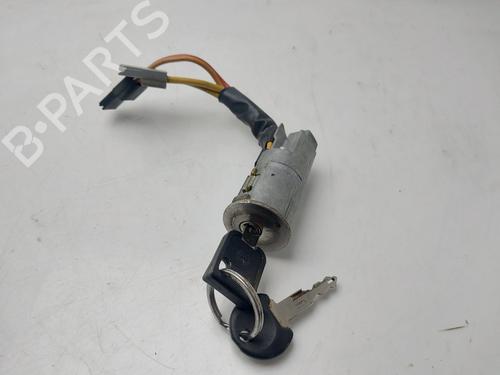 Canhão de ignição RENAULT CLIO I (B/C57_, 5/357_) 1.2 (B/C/S577) (54 hp) 30830020