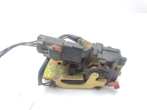 Used Tailgate lock CHRYSLER VOYAGER IV (RG, RS) 2.5 CRD (141 hp) 24884745