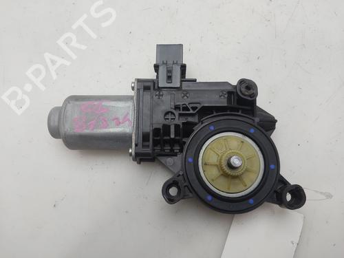 Used Right front window motor Right front window motor 38045000 38045000