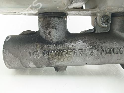 Brake master cylinder KIA SPORTAGE II (JE_, KM_) 2.0 CRDi 4WD | BP22332629M77 