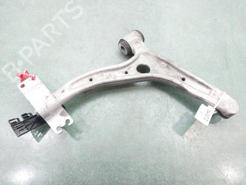 Left front suspension arm MERCEDES-BENZ CLA Coupe (C117) CLA 200 CDI / d (117.308) | BP22190044M12 