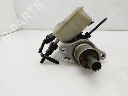 Brake master cylinder FORD FOCUS II (DA_, HCP, DP) 1.8 TDCi | BP25924947M77 