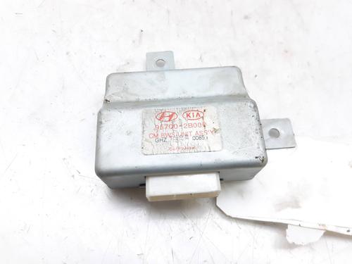 Used Electronic module HYUNDAI SANTA FÉ II (CM) 2.2 CRDi 4x4 (155 hp) 8379099