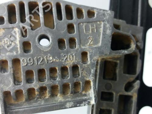 Front left window mechanism MERCEDES-BENZ E-CLASS (W211) E 270 CDI (211.016) | BP11084077C22 