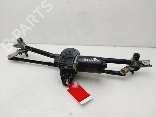 Used Front wiper motor HYUNDAI i30 (FD) [2007-2012]  26971905