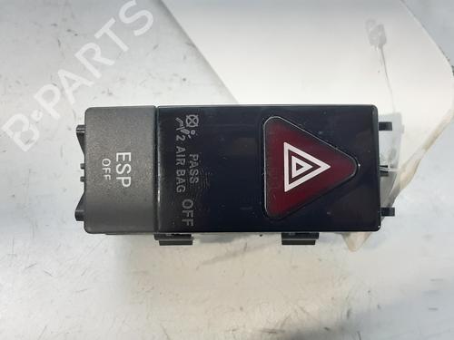 Used Warning switch MERCEDES-BENZ C-CLASS (W204) C 300 (204.054) (231 hp) 8956804