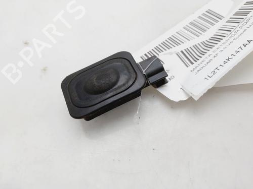 Used Tailgate handle JAGUAR XF I (X250) 3.0 D (241 hp) 18161705