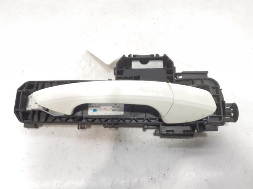 Used Front right exterior door handle MERCEDES-BENZ A-CLASS (W176) A 200 CDI (176.001) (136 hp) 8610995