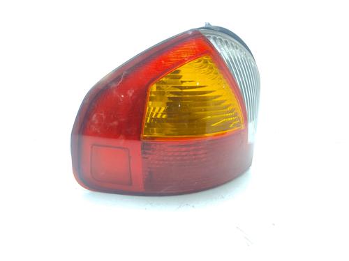 Left taillight HYUNDAI SANTA FÉ I (SM) 2.0 CRDi 4x4 | BP27526174C34 