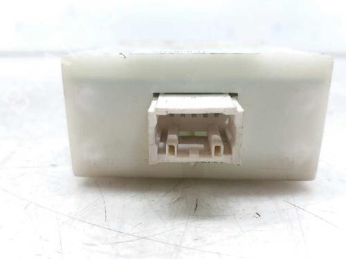 Comfort control module TOYOTA AVENSIS Saloon (_T25_) 2.0 D-4D (CDT250_, CDT250R) | BP2881726M56 