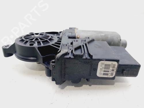 Rudehejsemotor bagstkærm højre VW GOLF IV (1J1) 1.9 TDI | BP31070207E22