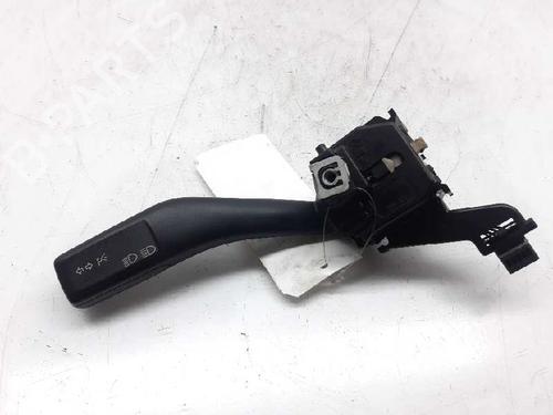 Used Steering column stalk SEAT LEON (1P1) 1.9 TDI (105 hp) 4610529
