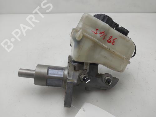 brake-master-cylinder-bmw-1-e87-2003-2004-2005-2006-2007-2008-2009-2010-2011-2012-2013-36795889 main image