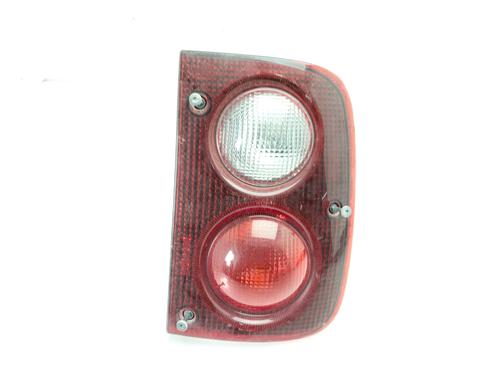 Used Right taillight Right taillight LAND ROVER FREELANDER I (L314) 2.0 DI 4x4 (98 hp) 33238910 33238910