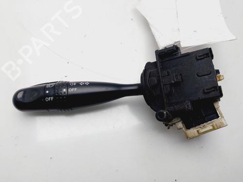 Commande de phare TOYOTA COROLLA (_E12_) 1.4 D (NDE120_, NDE120R) (90 hp) 31914846