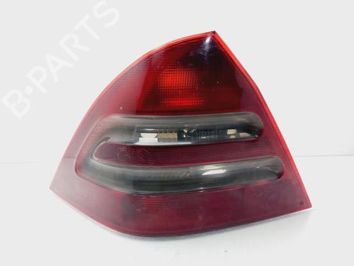 left-taillight-mercedes-benz-c-class-w203-2000-2001-2002-2003-2004-2005-2006-2007-32199152 main image