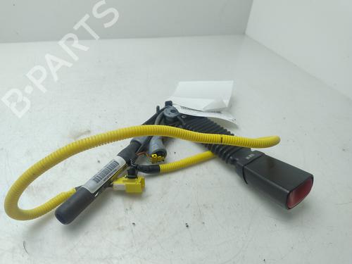 Used Seat buckle CHEVROLET CAPTIVA (C100, C140) 2.0 D (150 hp) 27583375