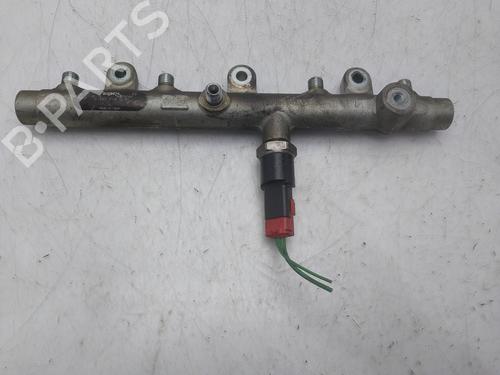 Injection rail CITROËN C5 I (DC_) 2.0 HDi (DCRHZB, DCRHZE) | BP38743826M98 - Image 3