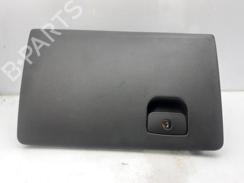 Used Glove box HYUNDAI SANTA FÉ II (CM) 2.2 CRDi 4x4 (155 hp) 7010442
