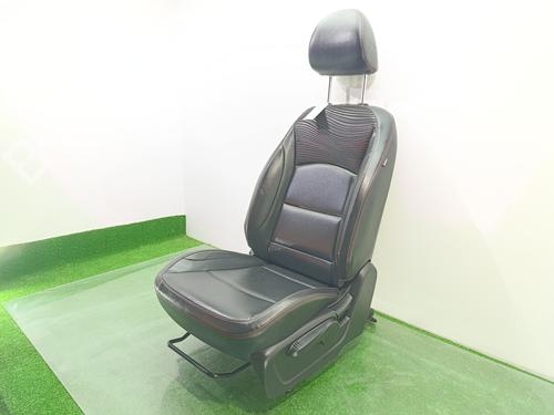 Sæde venstre fortil SSANGYONG XLV SUV  | BP31584648C15 