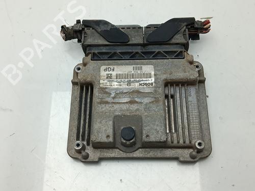 Calculateur moteur (ecu) SAAB 9-3 (YS3F, E79, D79, D75) [2002-2015]  31850228