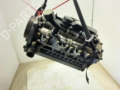 Culata Culata IVECO DAILY III Van 35 C 12 V, 35 S 12 V (AGKA43A2, AGKB43A2, AGKB46A2,... (116 hp) 34582493 34582493