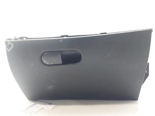 Used Glove box ALFA ROMEO GIULIETTA (940_) 1.6 JTDM (940FXD1A) (105 hp) 18134567