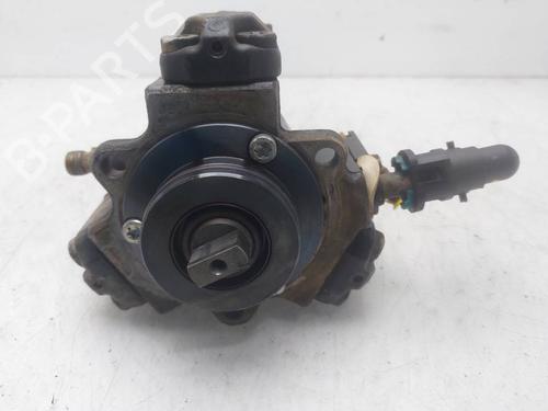 Used Injection pump Injection pump CHRYSLER PT CRUISER (PT_) 2.2 CRD (121 hp) 40011018 40011018