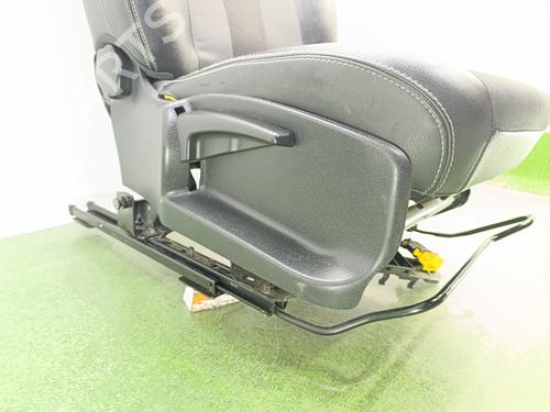 Right front seat RENAULT FLUENCE (L3_) 1.5 dCi (L30D, L30L, L306, L33F, L33L, L33M, L33V, L33W) | BP31571638C16 