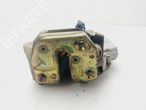 Used Rear right lock NISSAN PRIMERA (P11) 1.6 16V (99 hp) 30091104
