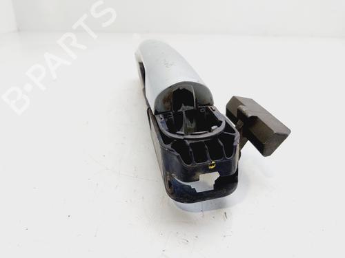 Front left exterior door handle RENAULT LAGUNA II (BG0/1_) 1.6 16V (BG0A, BG0L) | BP23877702C128 