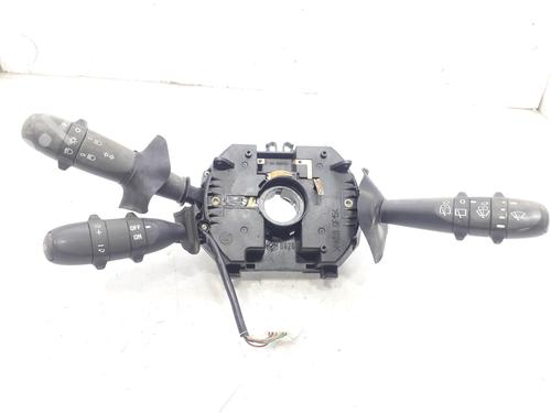Used Steering wheel controls ALFA ROMEO 147 (937_) 1.9 JTDM (937.AXD1A, 937.AXV1A, 937.BXB1A) (115 hp) 10323826